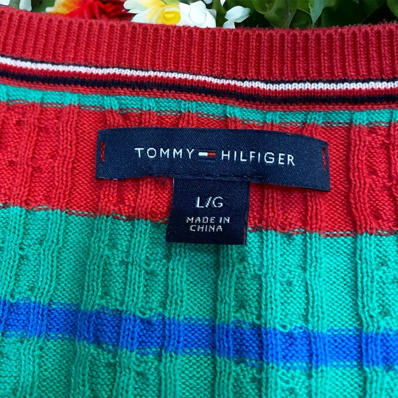 NWOT Tommy Hilfiger Sz Large Multi Colored Long Sleeves Sweater. - Picture 7 of 8